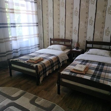 Apartment In The Center Of Old Town Kamianets-Podilskyi Exterior foto